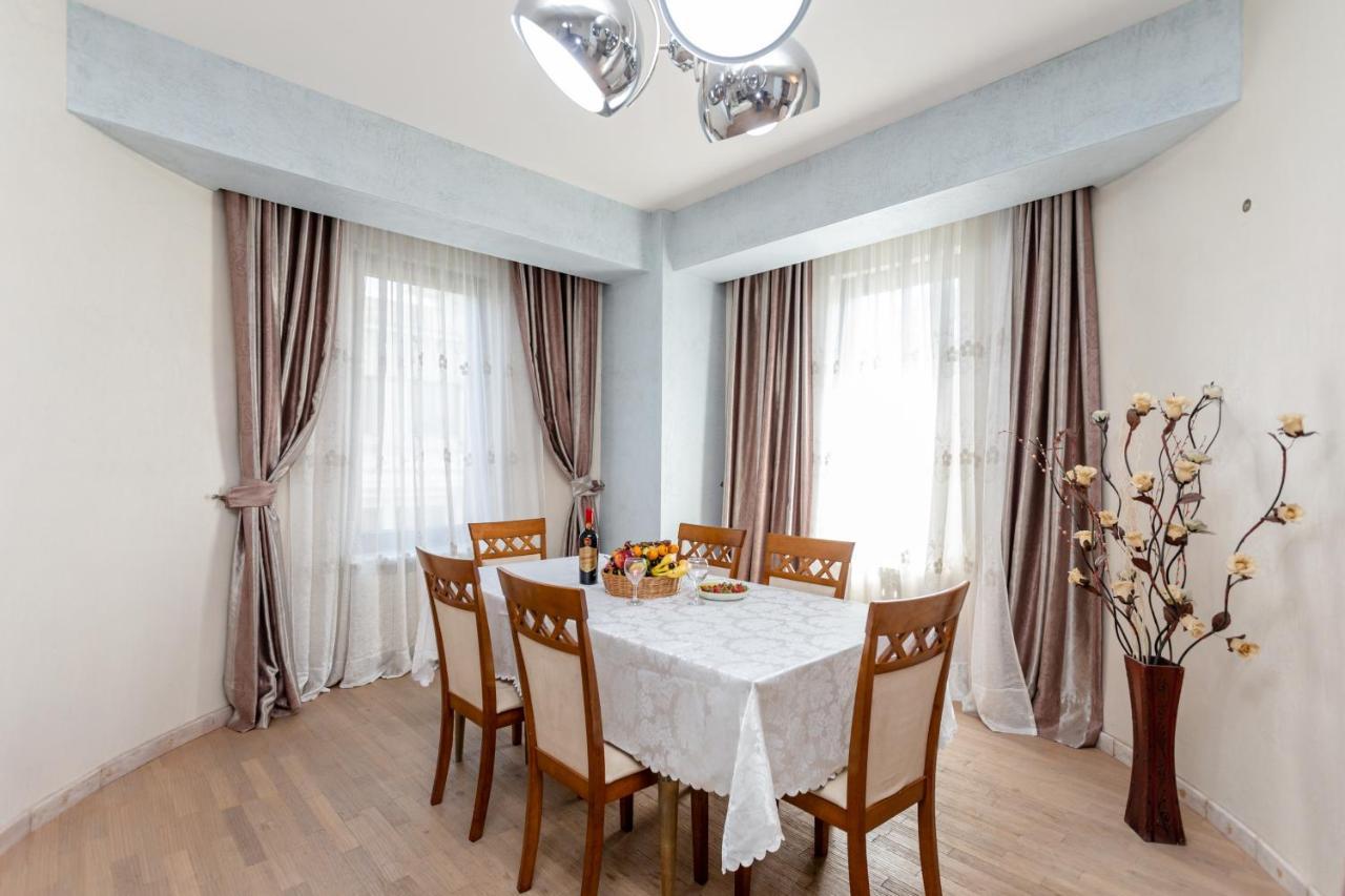 Luxury 4 Bedroom Apartment Tbilisi Eksteriør bilde